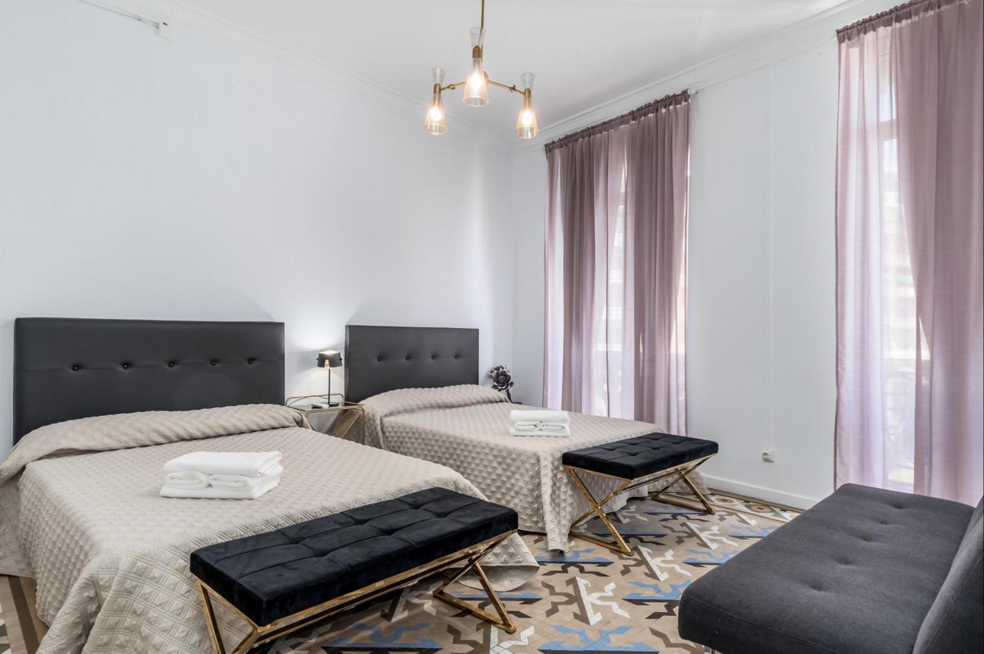 New Calabuig Apartaments Valencia Ngoại thất bức ảnh